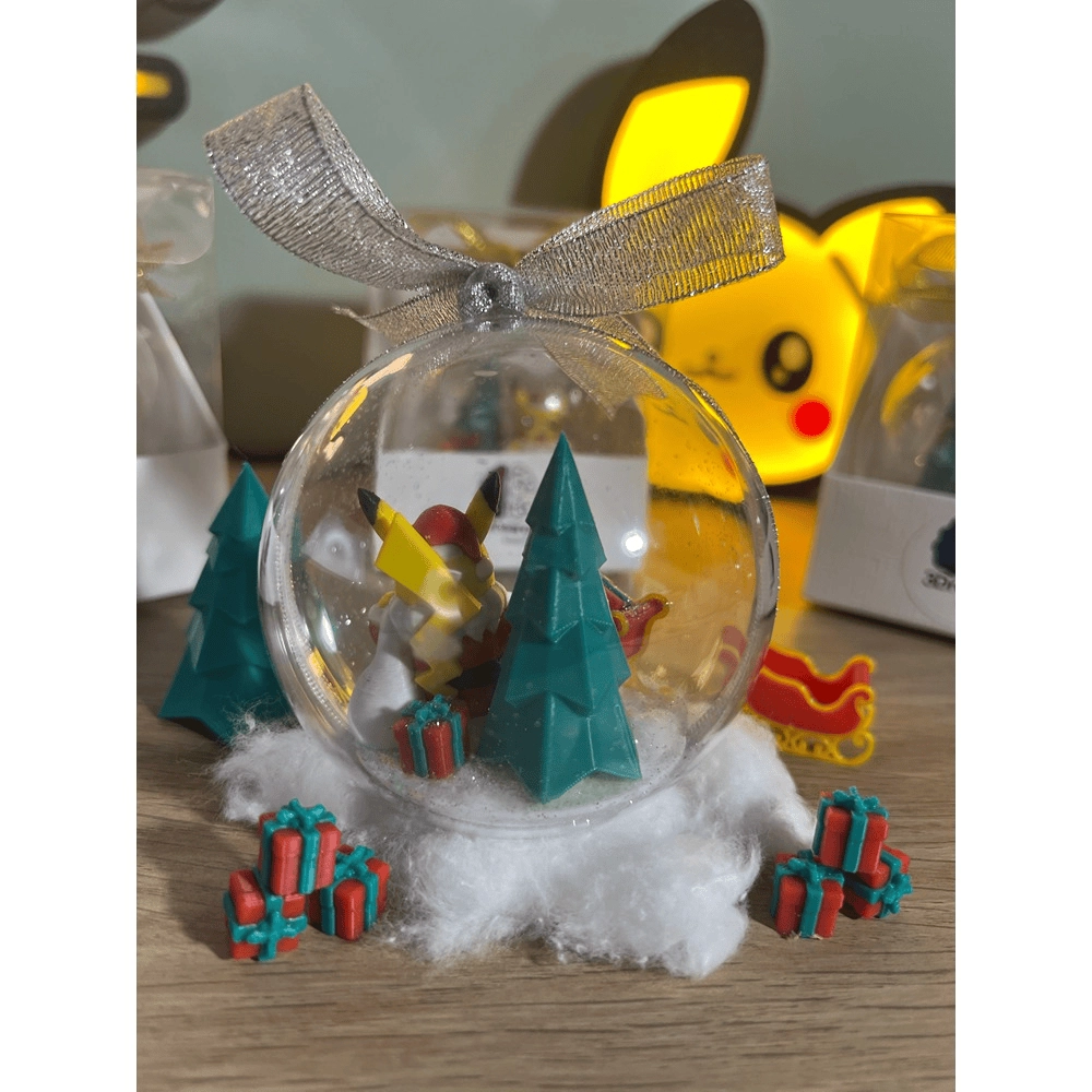 Pallina di Natale Pokémon – Pikachu (Fiocco Oro - Argento) - immagine 3